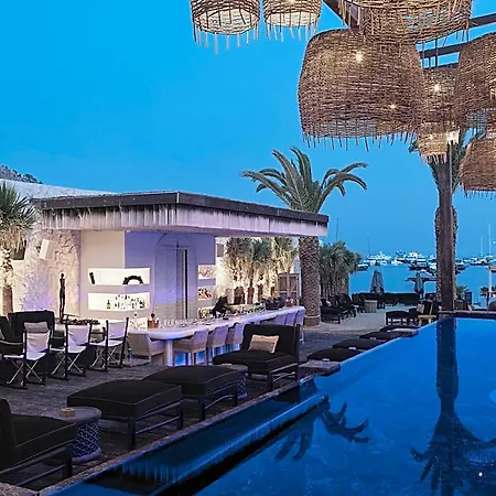 Myconian O - Adults Only Mykonos Town